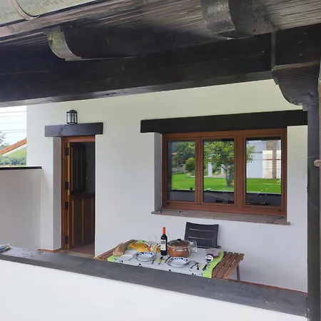 Apartmán Dani Llanes *